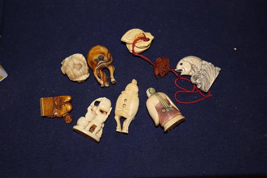 An ivory / resin netsuke